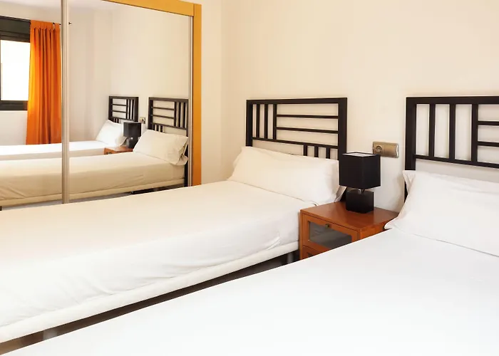 Apartamentos Playamarina